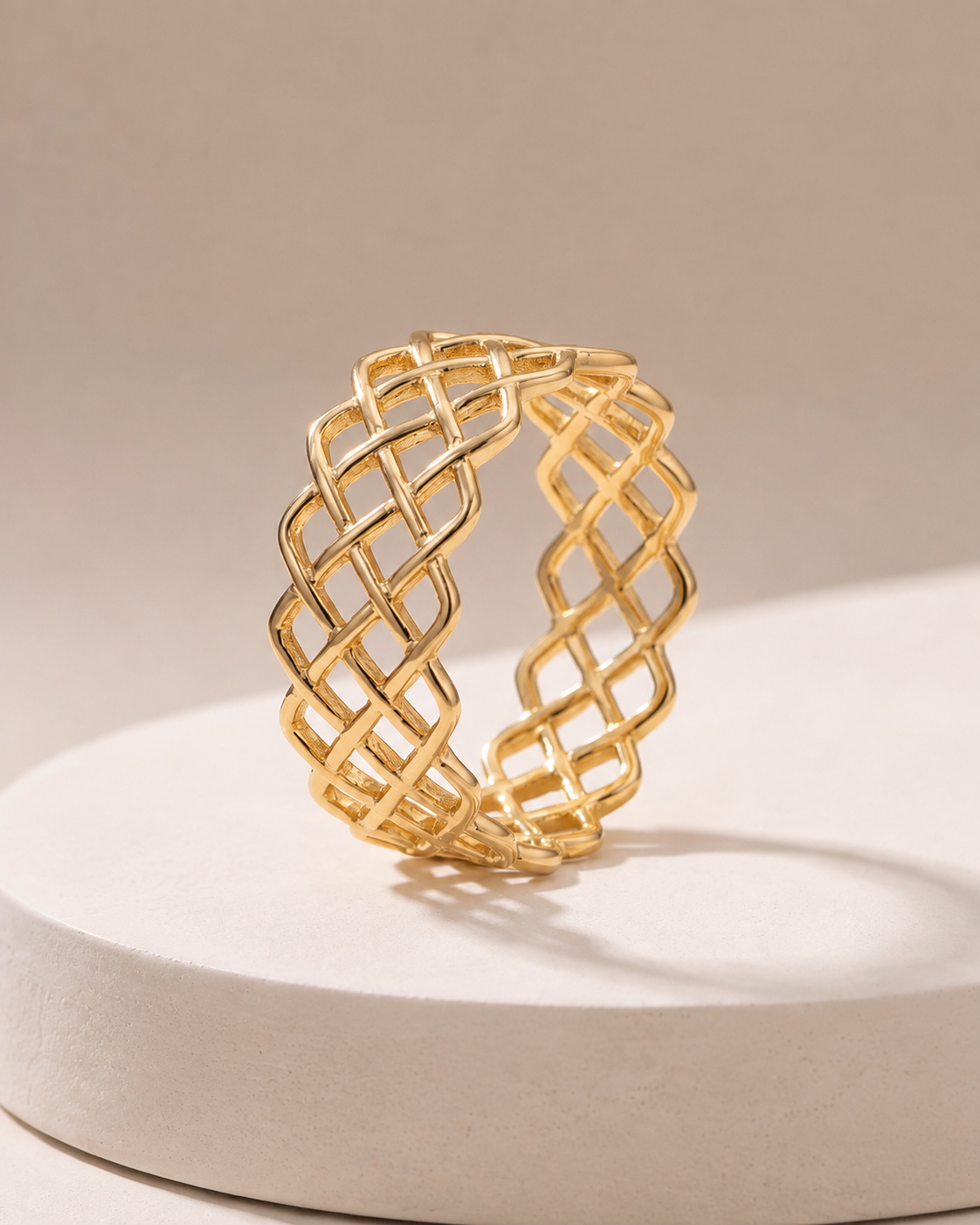 The Woven Mesh Band Ring