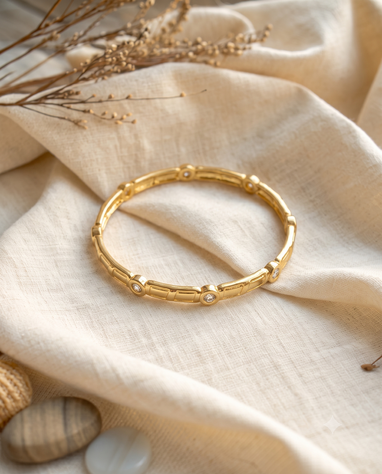 Minimalist Crystal Segment Brass Kada