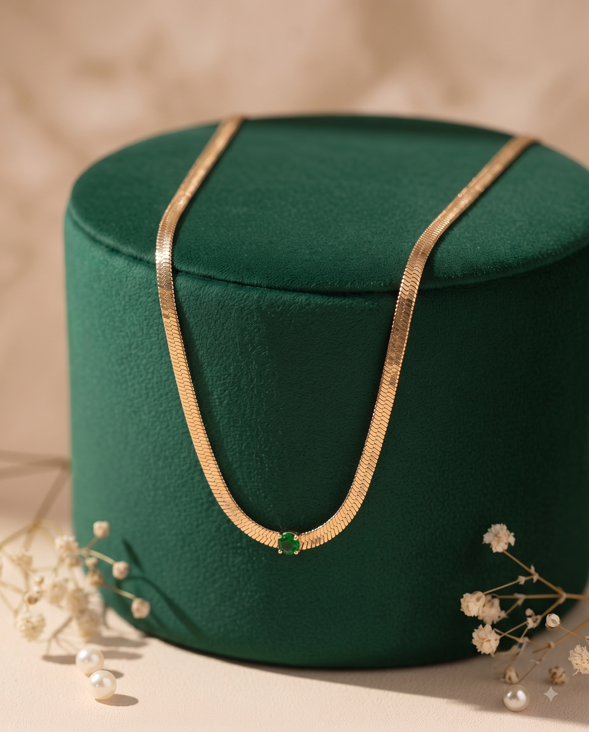The Emerald Solitaire Herringbone Necklace