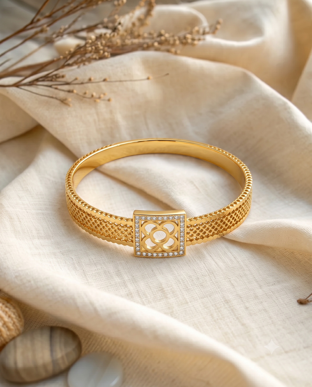 Gilded Mesh Flower Brass Kada