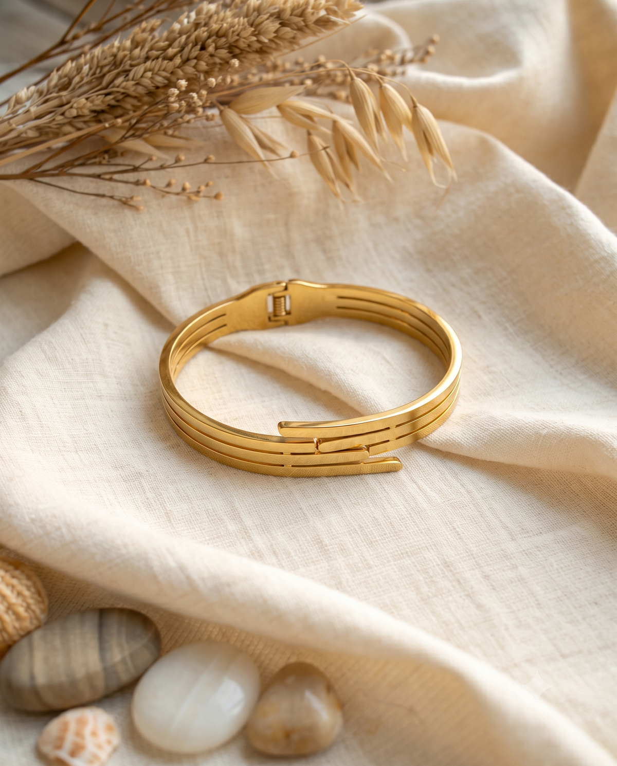Sleek Multi-Band Gold Kada